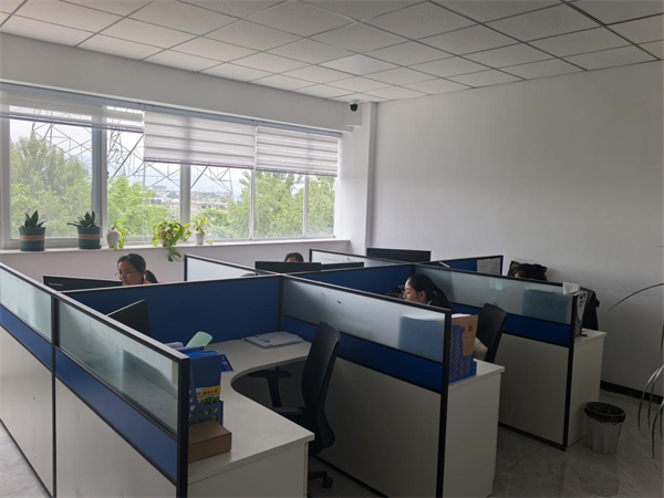 辦公區域(1).jpg
